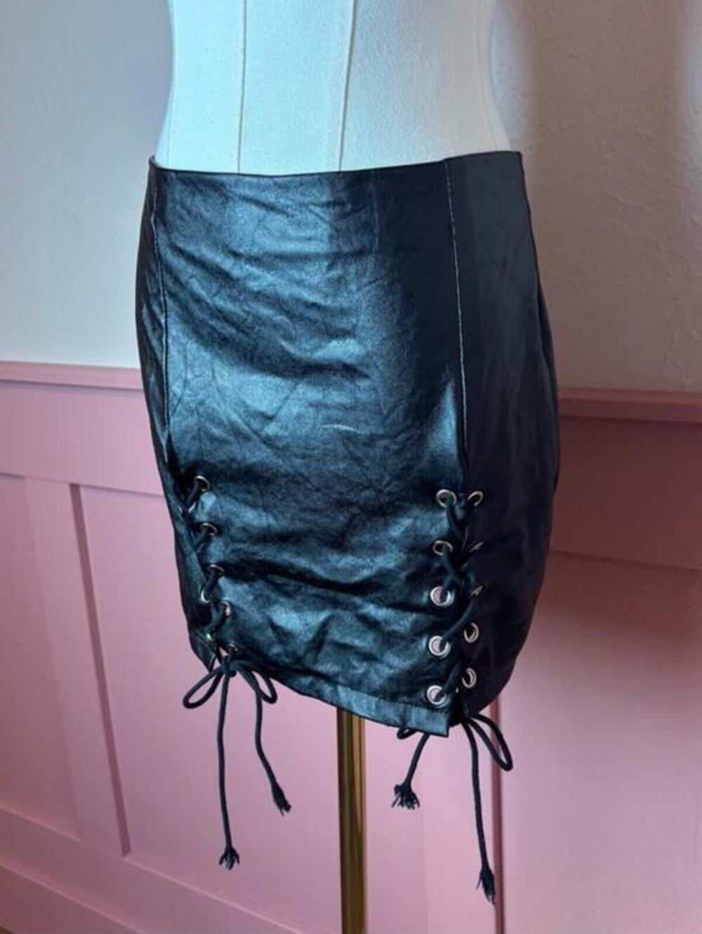 grunge black lace up skirt